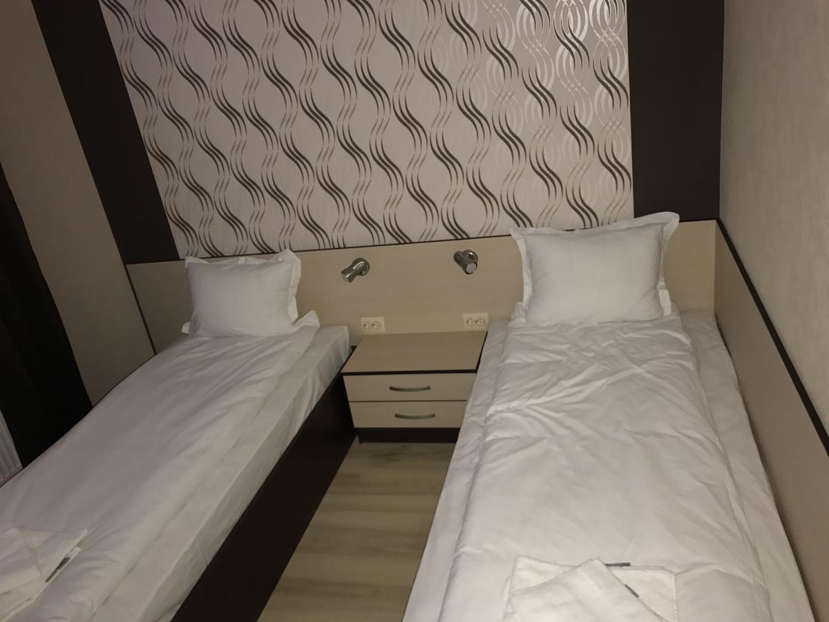 Hotel Body M Vratsa Esterno foto