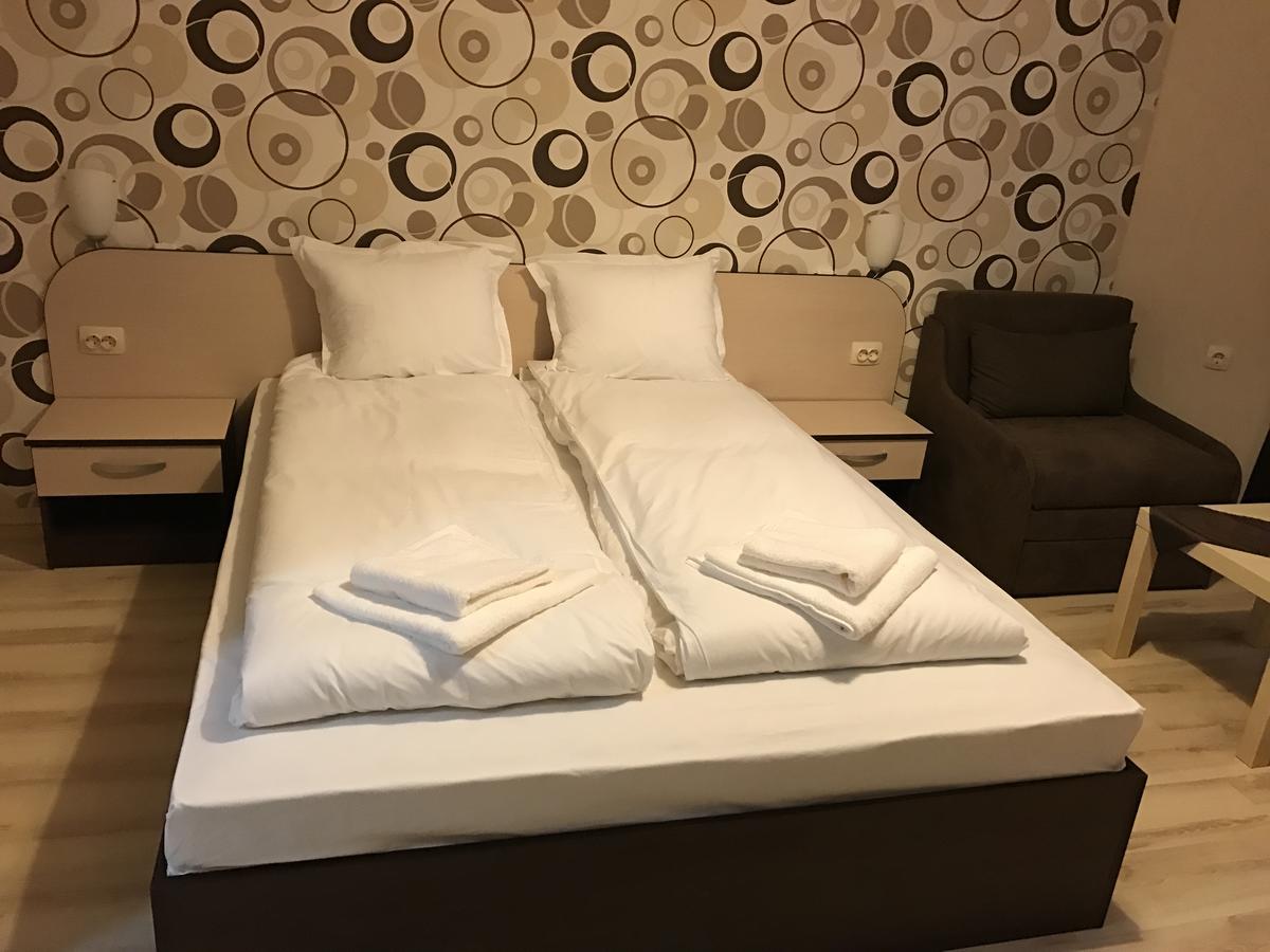Hotel Body M Vratsa Esterno foto